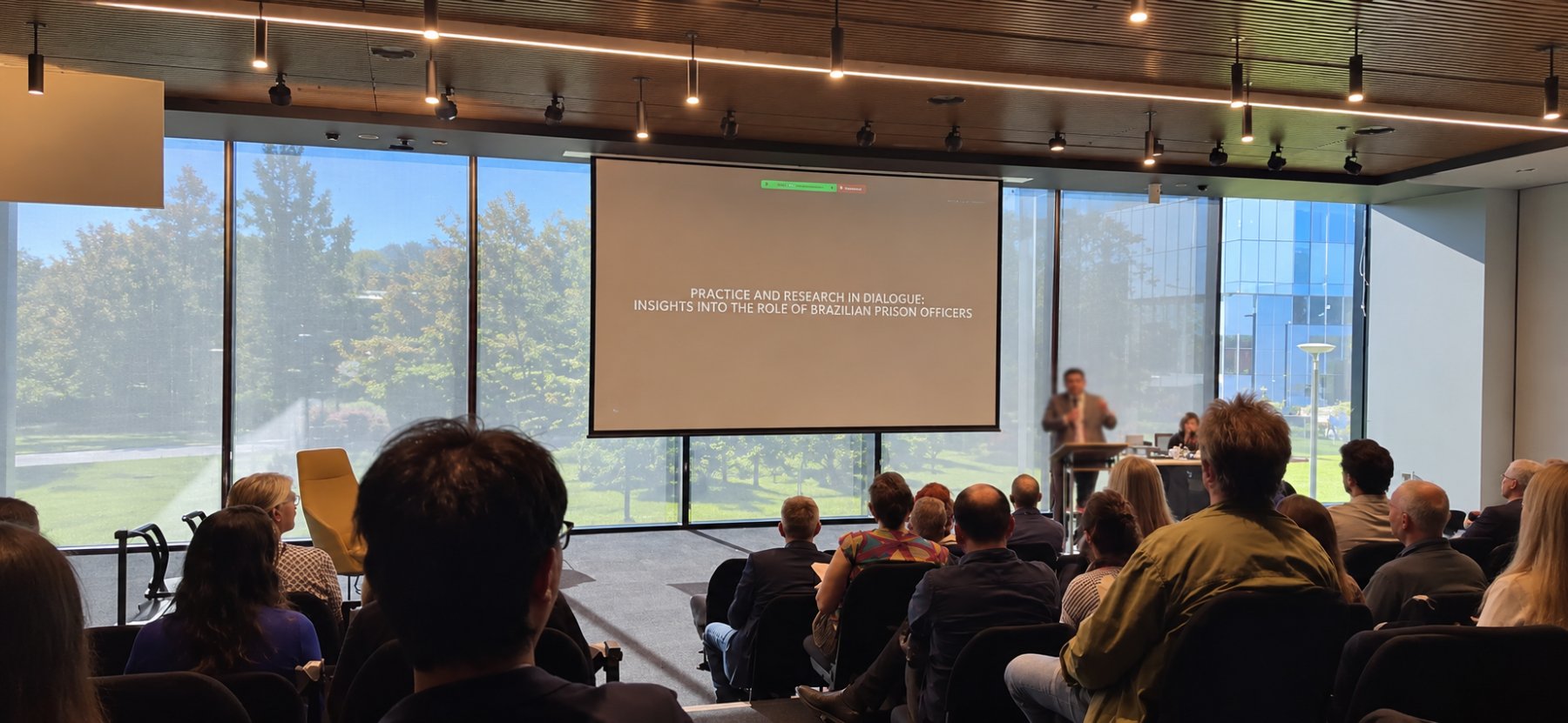 Apresentação de pesquisa sobre Justiça Restaurativa e sistema prisional brasileiro na Australian National University, em Canberra.